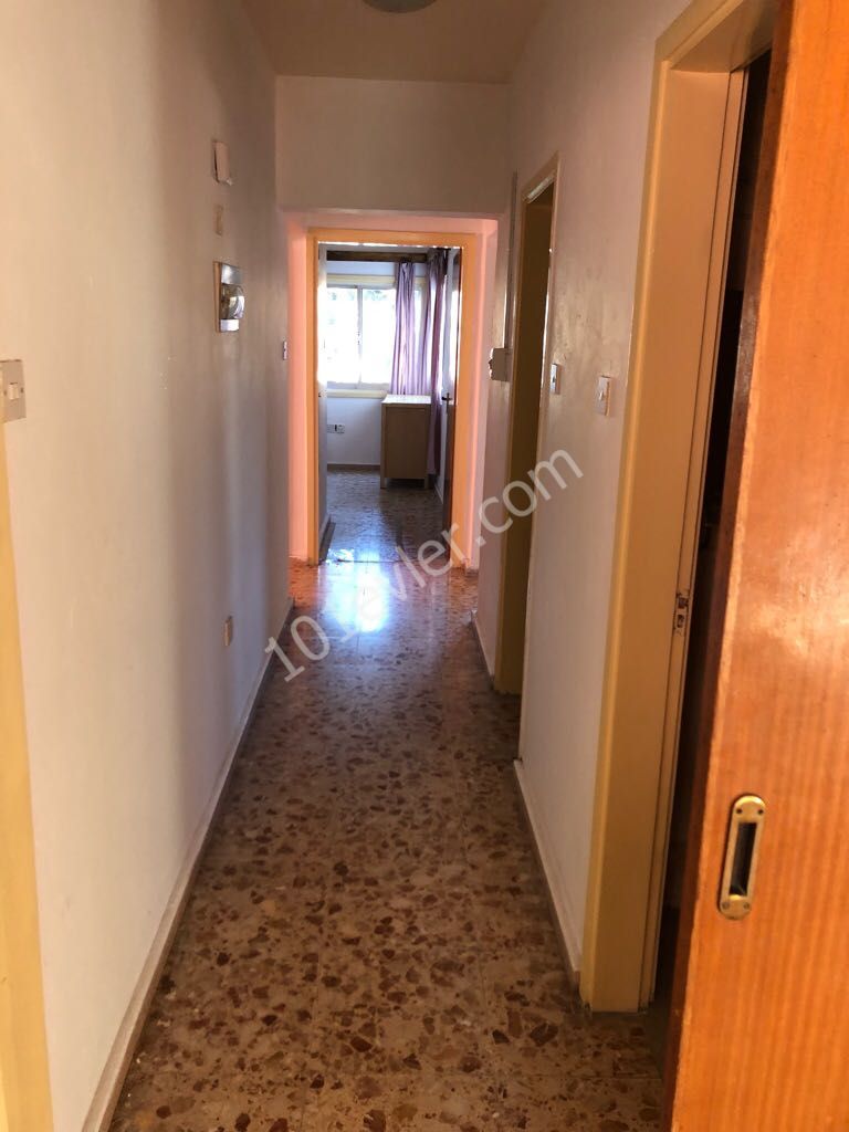 Flat To Rent in Köşklüçiftlik, Nicosia