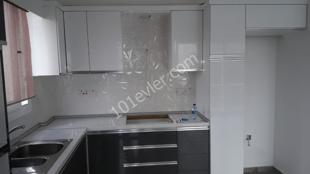 Flat To Rent in Ortaköy, Nicosia