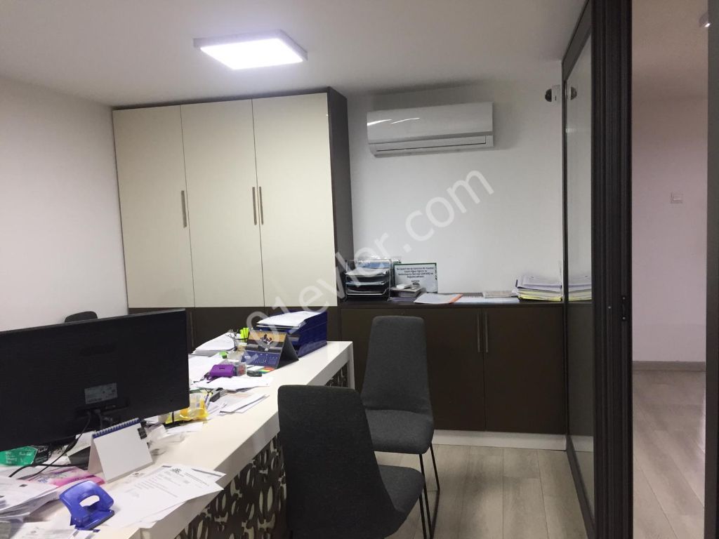 Girne Karaoğlanoğlu Lemar Karşısı 180m2  Kiralık Lux  Dükkan / İşyeri / Ofis