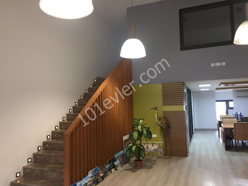 Girne Karaoğlanoğlu Lemar Karşısı 180m2  Kiralık Lux  Dükkan / İşyeri / Ofis