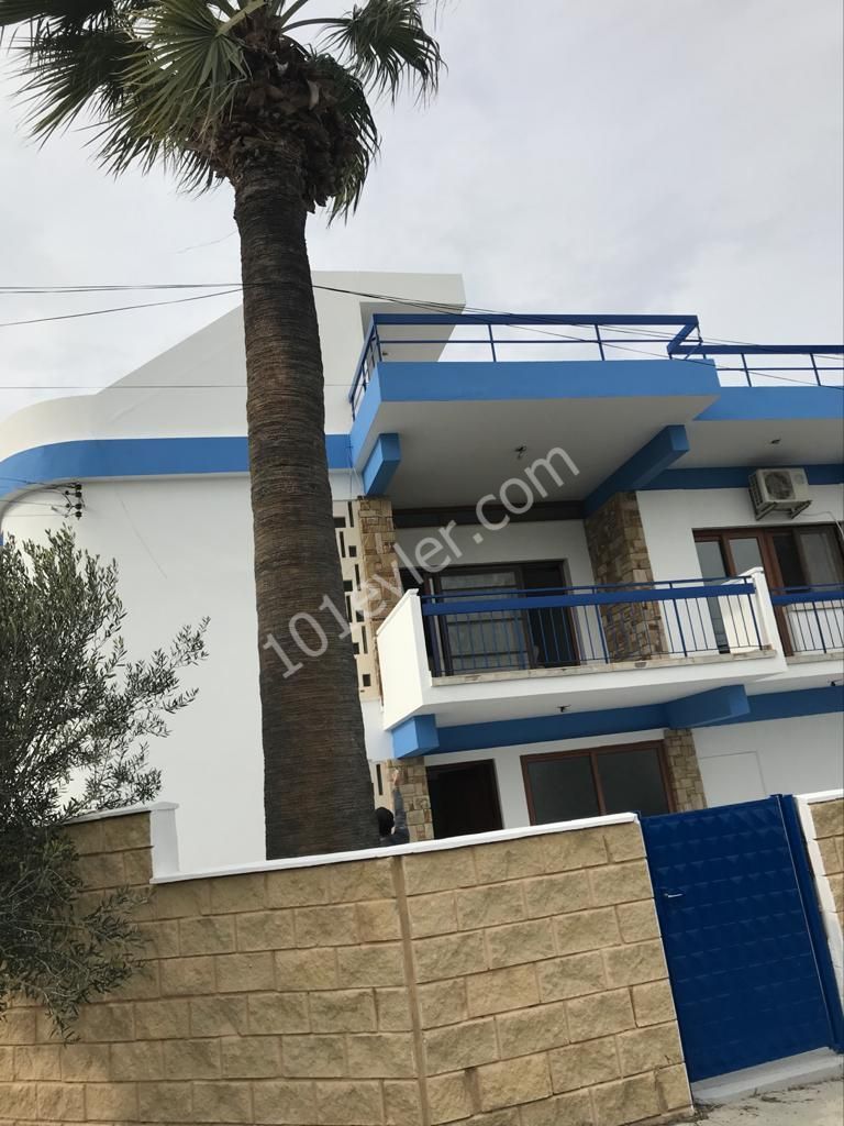 Rental Villa with Detached Private Pool in Alaykoy District (400 m2 closed area) (566.84 m2 land) ** 