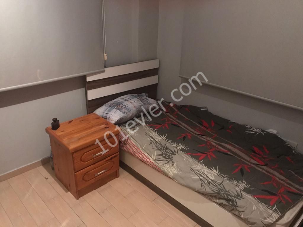 Girne Merkez'de Full Eşyalı 3+1 115m2 Kiralık Daire 