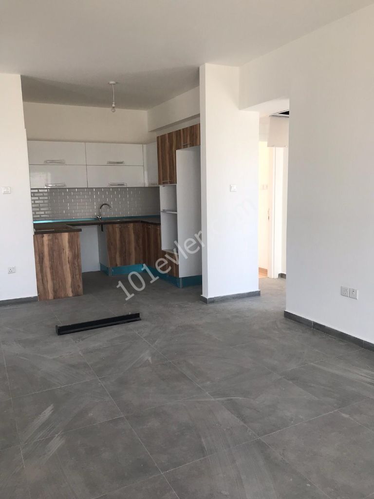 Wunderschöne Penthouses, die in Ortaköy( 3+1) mit türkischer Urkunde in Ultra Lu Llogara umgewandelt werden können, und( 2+1) +(1+1) Wohnungen (Alle mit den notwendigen für ein komfortables Leben in E Llogrtra eingefroren) ** 