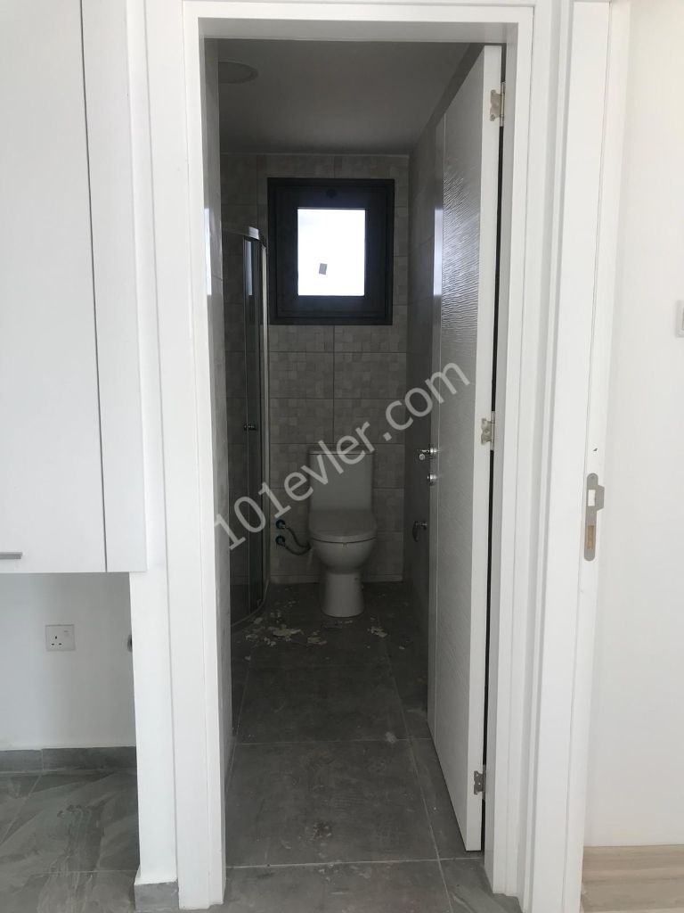 Ortaköy'de Türk Tapulu Ultra Lux Muhteşem Penthouslar   ve( 2+1) +(1+1) Daireler (  Tüm Extra Konforlu Yaşam İçin Gerekli  Extralarla Donamış)