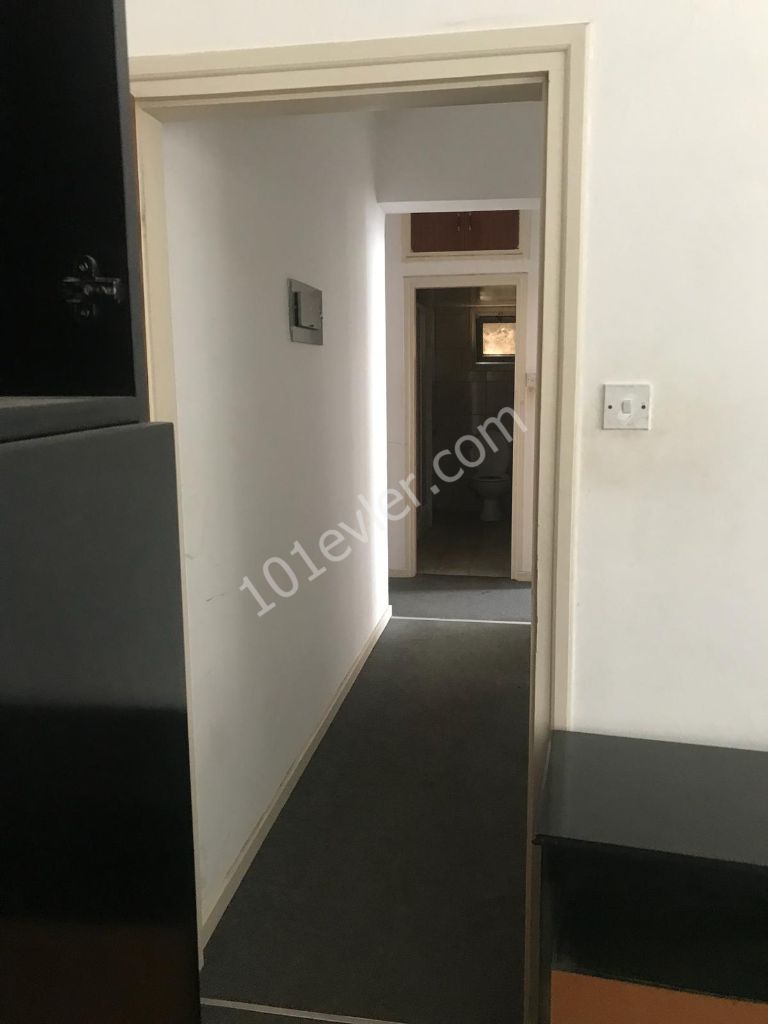 Apartment for Sale with Elevator in the Heart of Dereboyu ( 3+2 ) with a Spacious Hall of 50m2 in the Central Location ** 