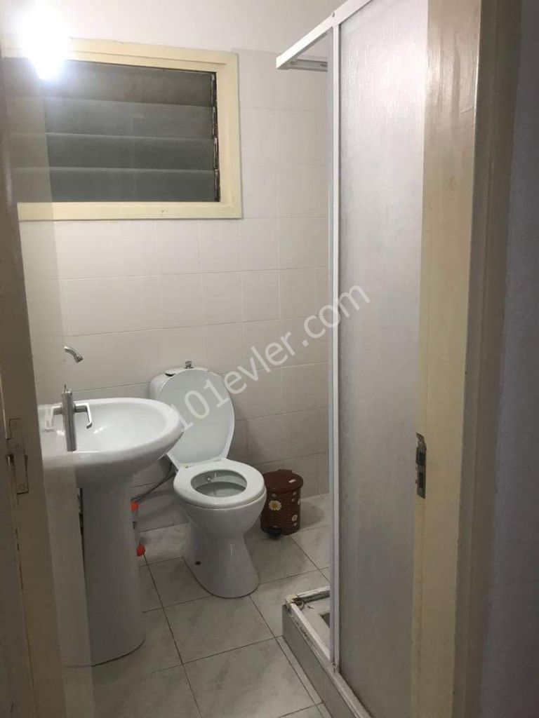 Flat To Rent in Küçük Kaymaklı, Nicosia