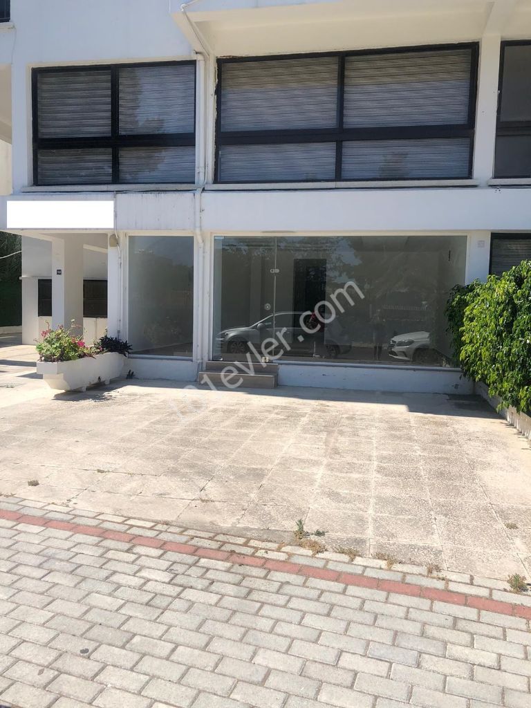 Shop To Rent in Girne Merkez, Kyrenia