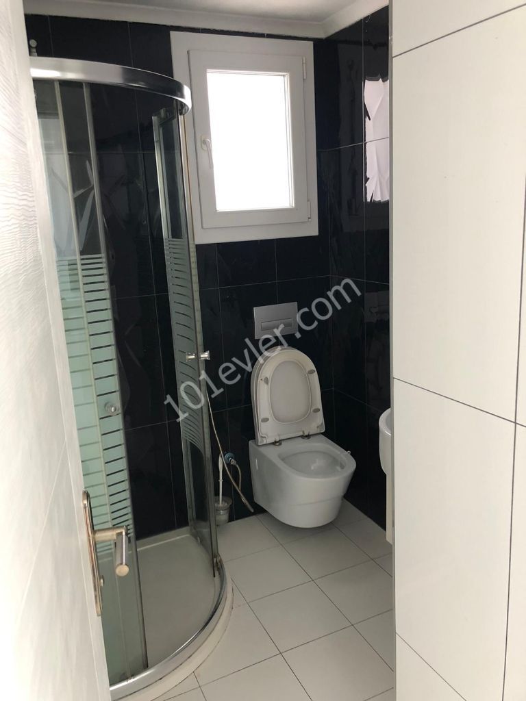 Flat To Rent in Yenişehir, Nicosia