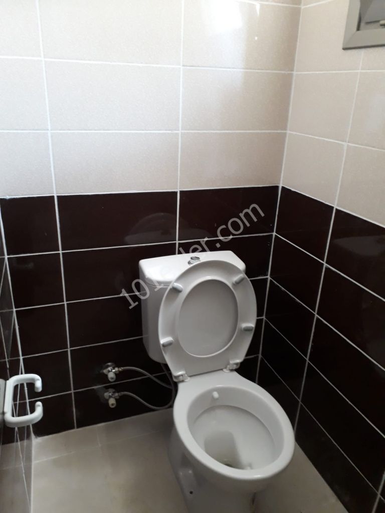 Girne Karaoğlanoğlu Bölgesinde 2+1 Kiralık Daire 