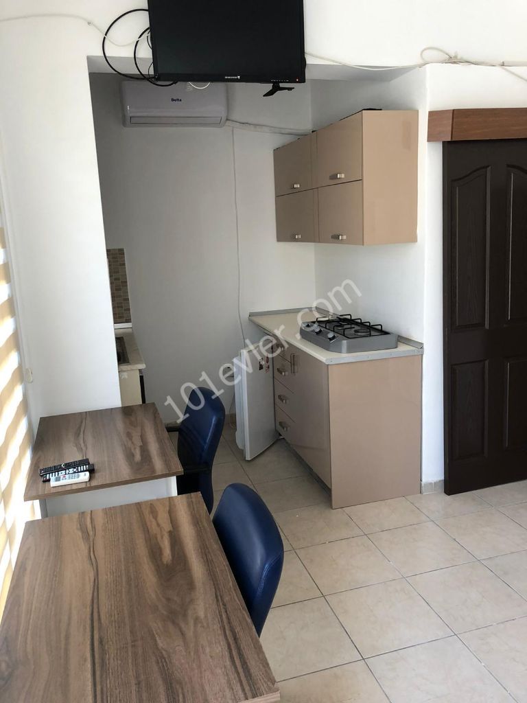 Flat To Rent in Lefkoşa Surlariçi, Nicosia