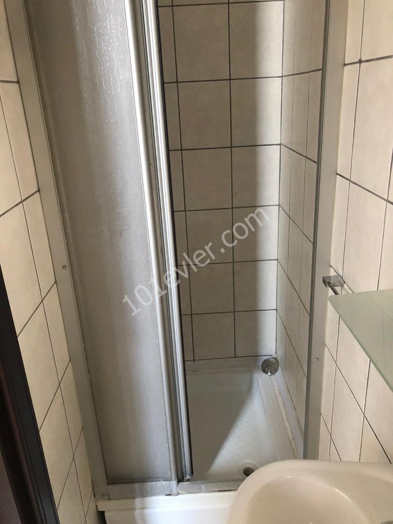 Flat To Rent in Lefkoşa Surlariçi, Nicosia