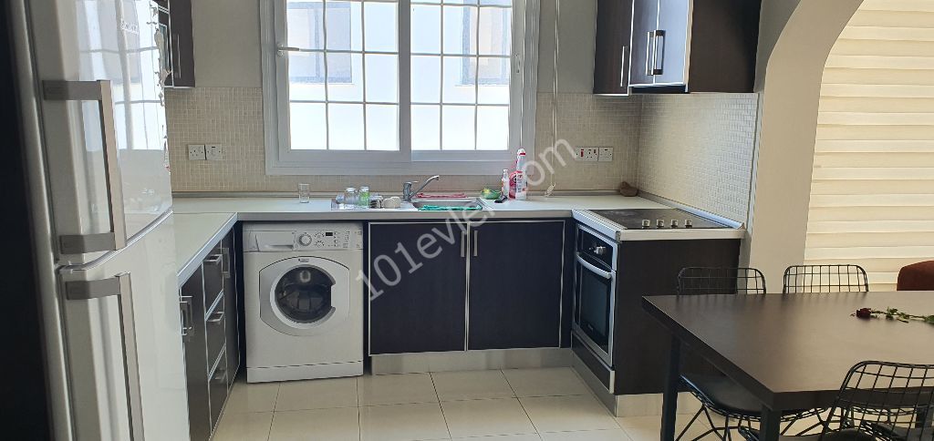 Girne Merkez'de 2+1 Full Eşyalı Daire