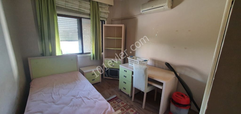 Flat To Rent in Köşklüçiftlik, Nicosia