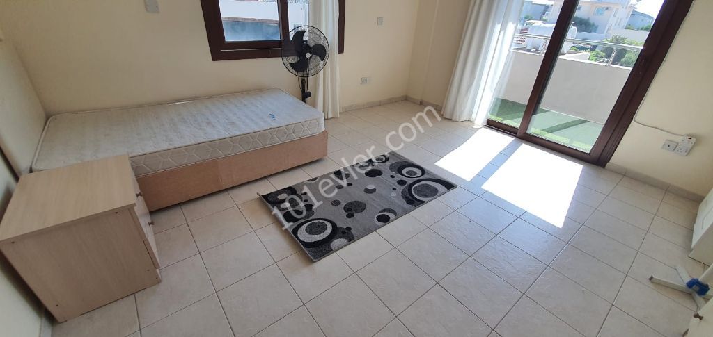 Flat To Rent in Metehan, Nicosia