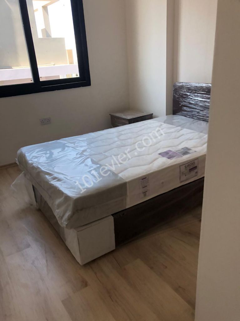 Penthouse For Sale in Küçük Kaymaklı, Nicosia