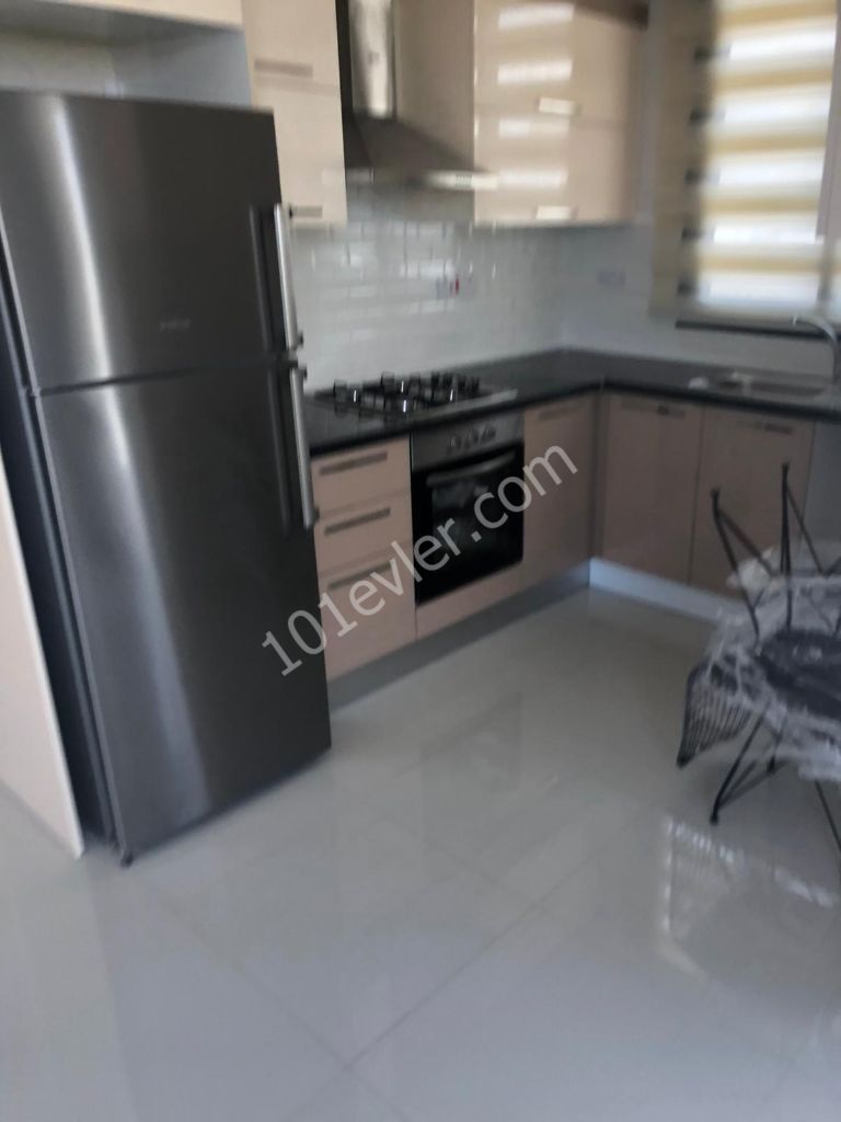 Penthouse For Sale in Küçük Kaymaklı, Nicosia