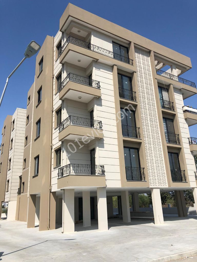 Penthouse For Sale in Küçük Kaymaklı, Nicosia