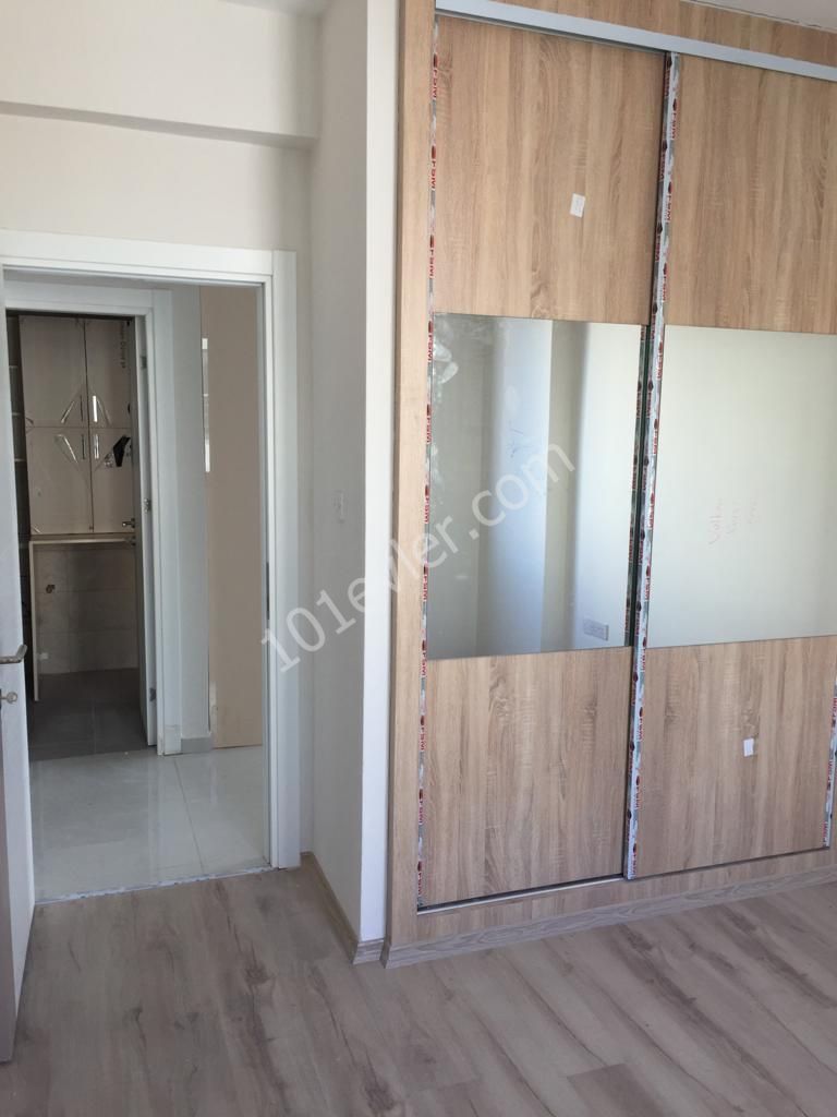 Penthouse For Sale in Küçük Kaymaklı, Nicosia