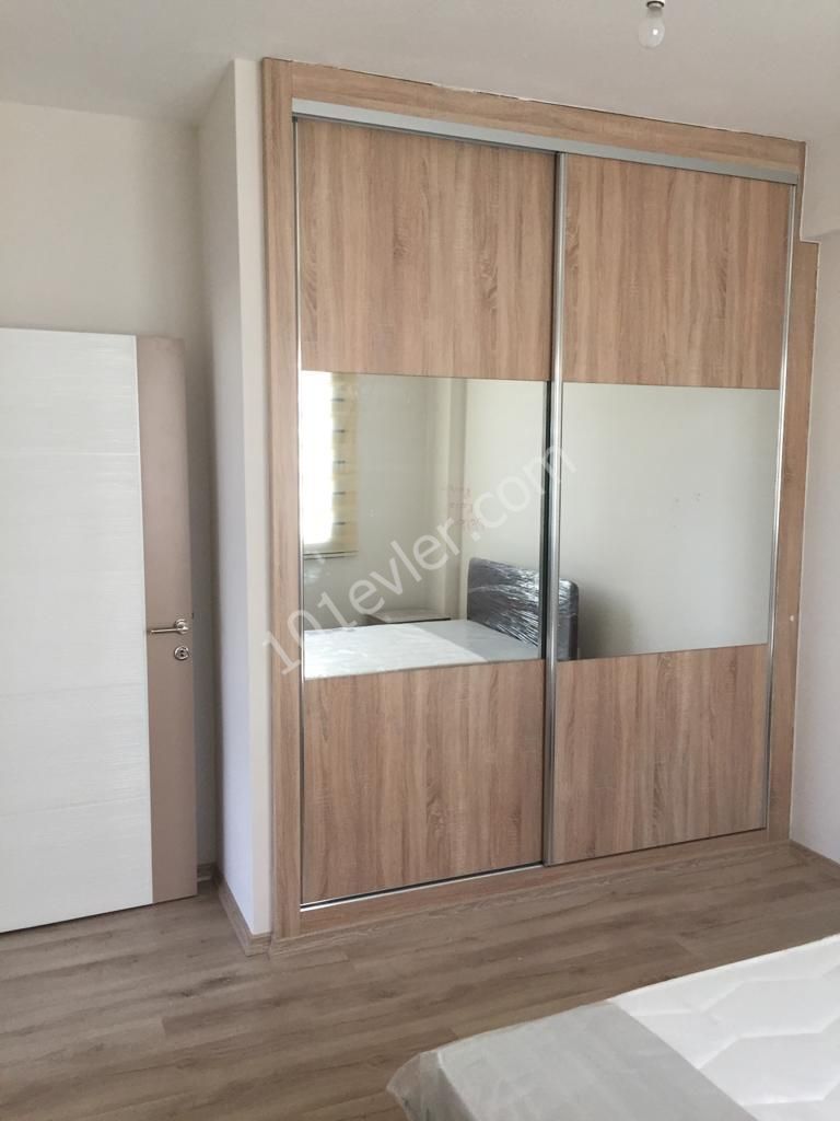 Penthouse For Sale in Küçük Kaymaklı, Nicosia