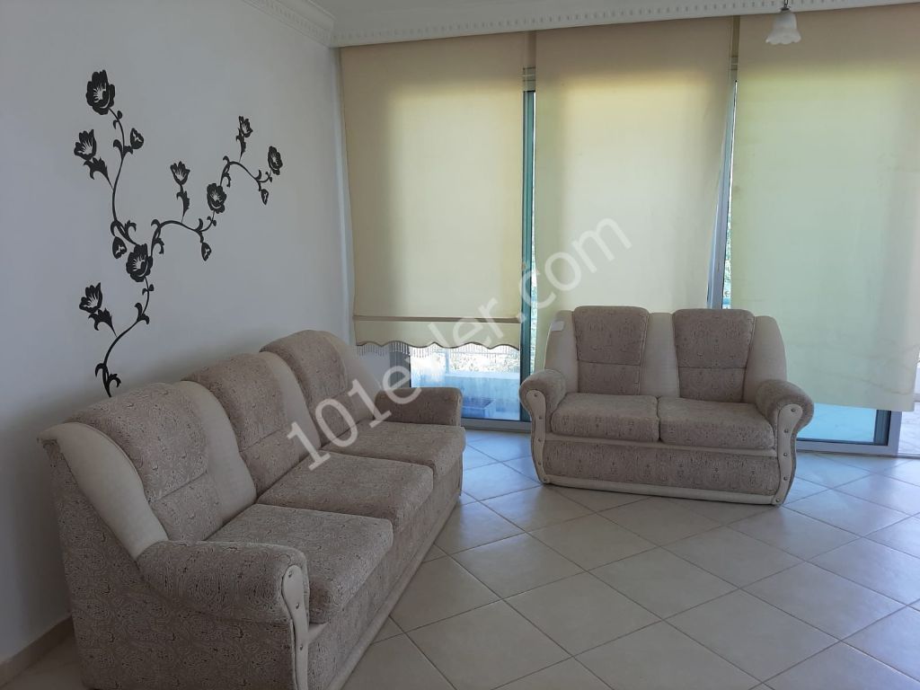 Gönyeli'de Eşyalı 3+1 Kiralık Daire