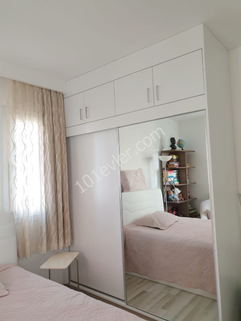 Flat For Sale in Girne Merkez, Kyrenia