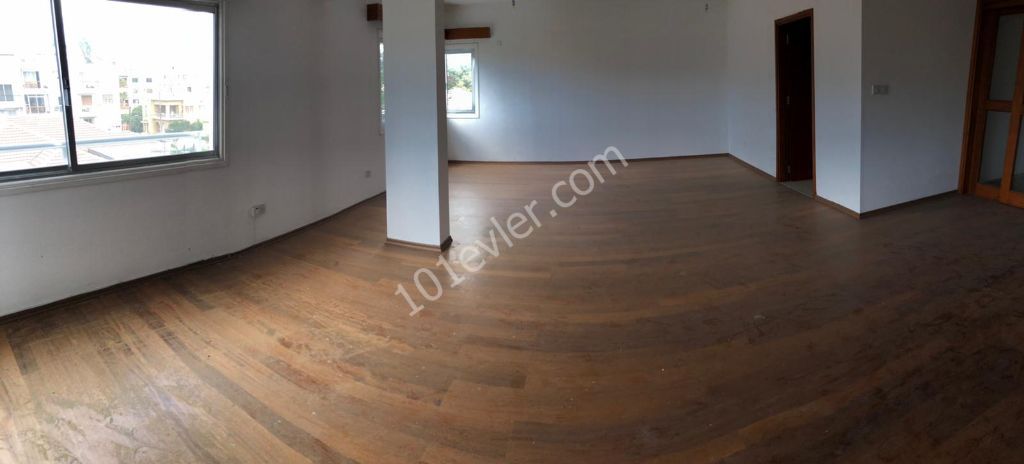 Flat To Rent in Köşklüçiftlik, Nicosia