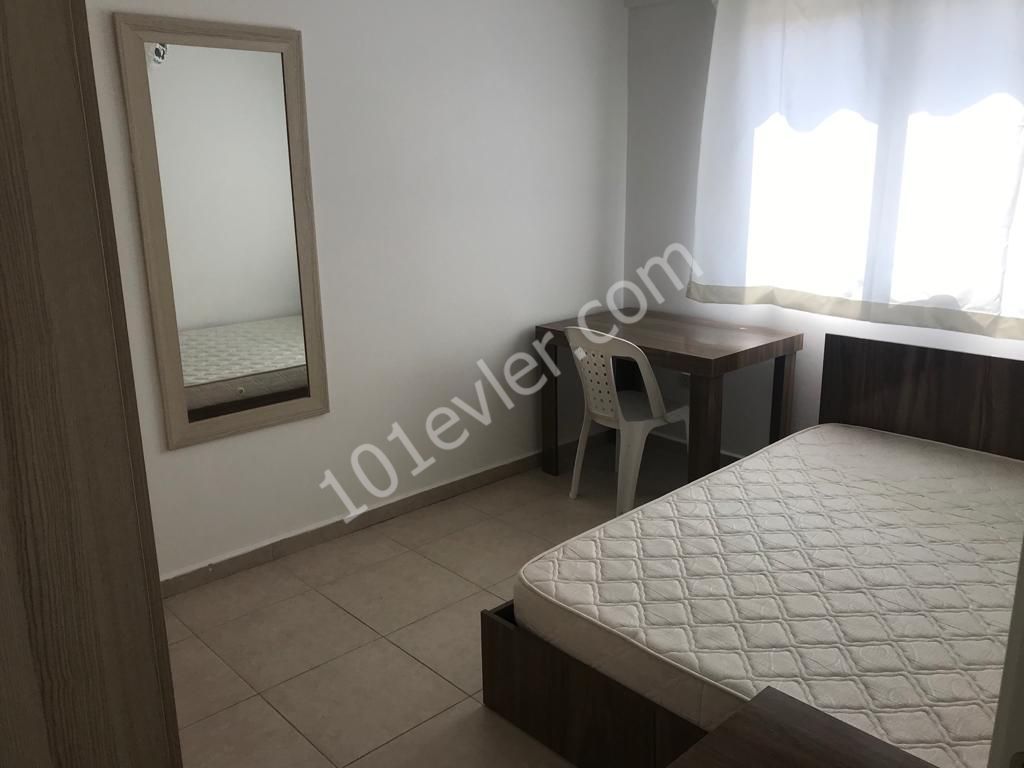 Girne Merkez'de (Kaşgar Bölgesinde)  Full Eşyalı 2+1 Daire