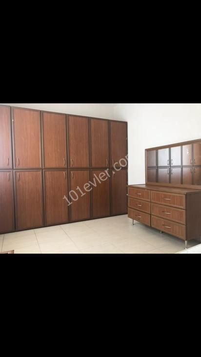 Girne Merkez'de  3+1 (Kaşgar Bölgesinde) Full Eşyalı Daire