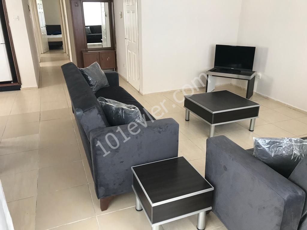 Girne Merkez'de  3+1 (Kaşgar Bölgesinde) Full Eşyalı Daire