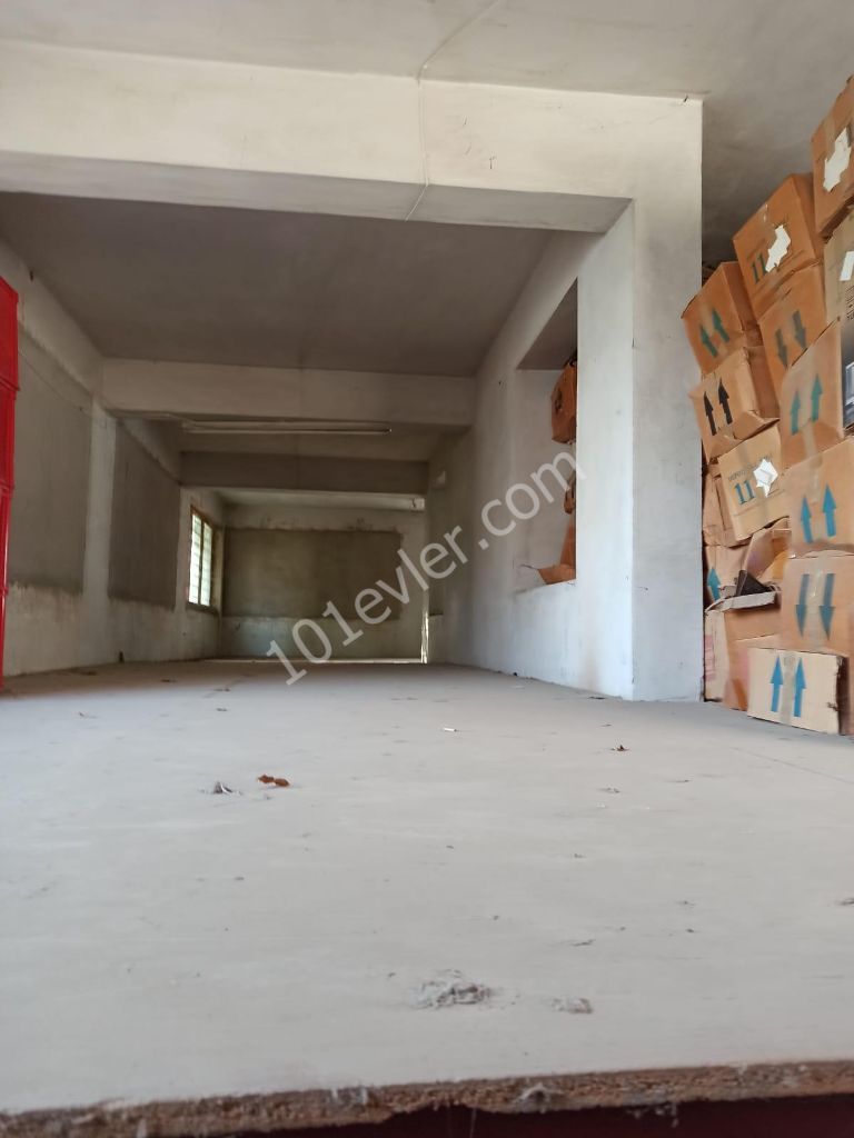 Warehouse To Rent in Kumsal, Nicosia