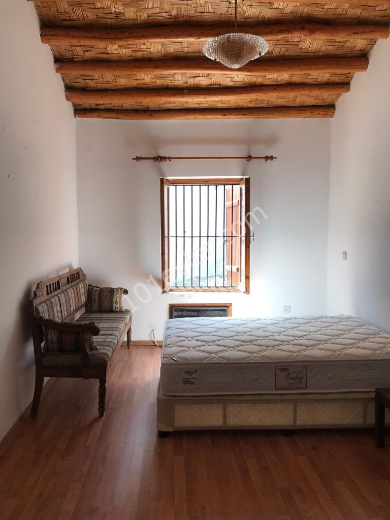 A 150-Year-Old Ottoman House in a 3+1 Rented Duplex in Kyrenia Ozankoy !!! ** 