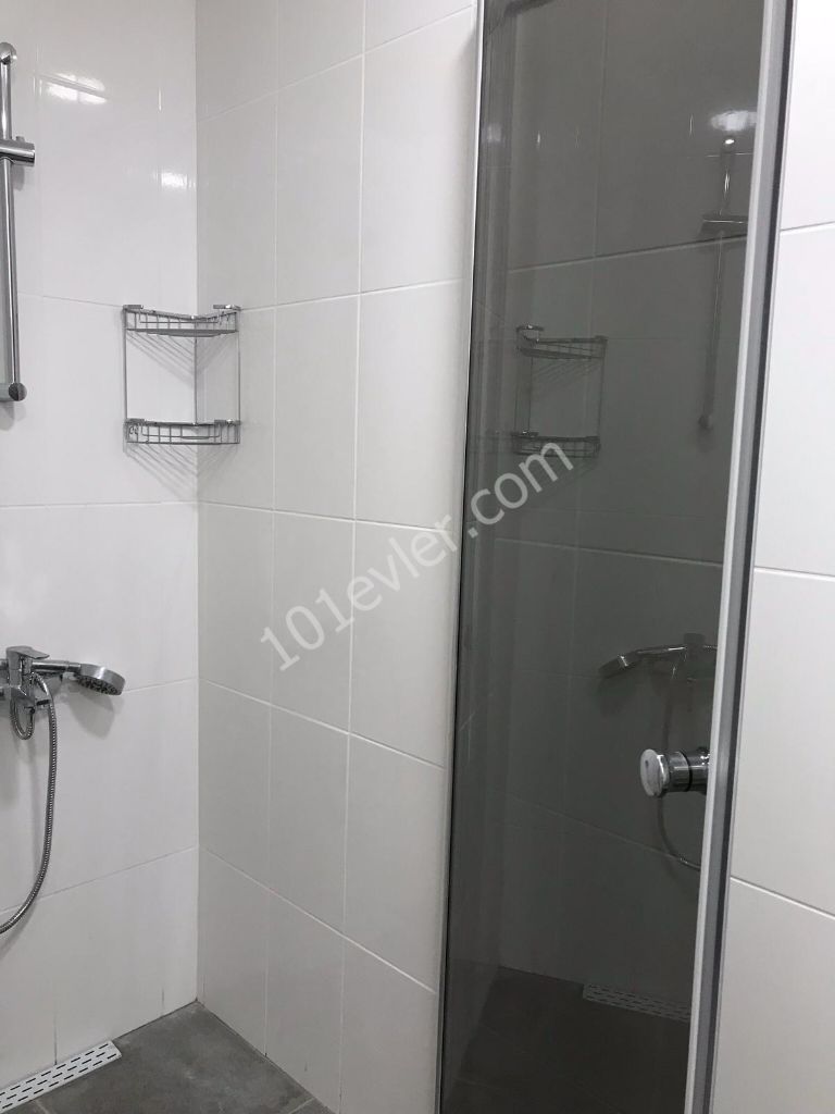 Super location in Ortakoy, clean, spacious, newly furnished, 4 + 1 250m2 rental apartment with MONTHLY PAYMENT for rent! Jul!! (The Ad is Up to Date) ** 