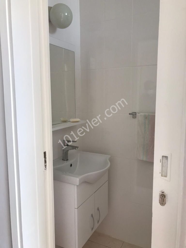 Super location in Ortakoy, clean, spacious, newly furnished, 4 + 1 250m2 rental apartment with MONTHLY PAYMENT for rent! Jul!! (The Ad is Up to Date) ** 