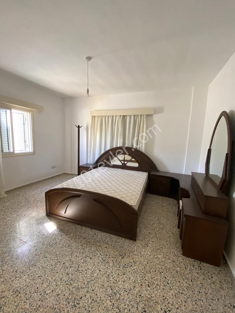 Flat For Sale in Küçük Kaymaklı, Nicosia