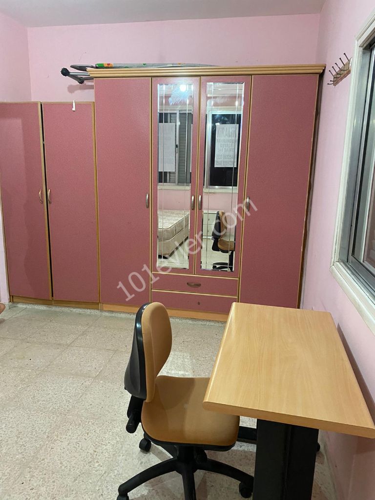 Gönyeli'de 3+1 Full Eşyalı Kiralık Daire !