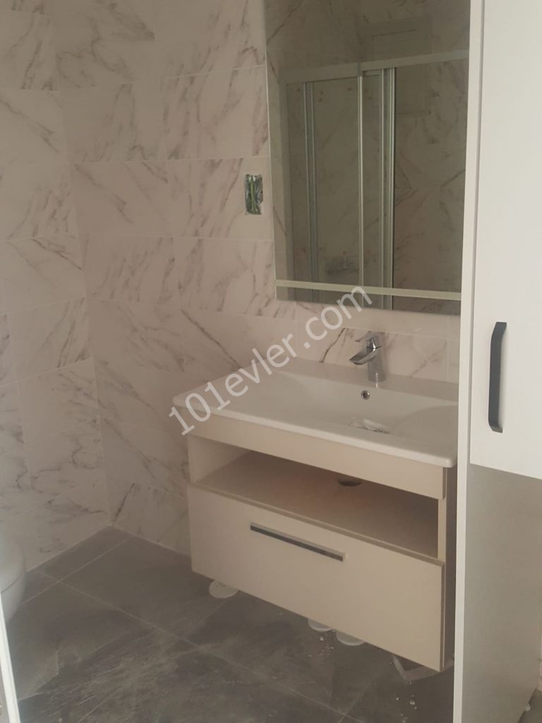 Girne Doğanköy'de Tatil Köyü Konforunda Sitede Satılık 2+1 Daire