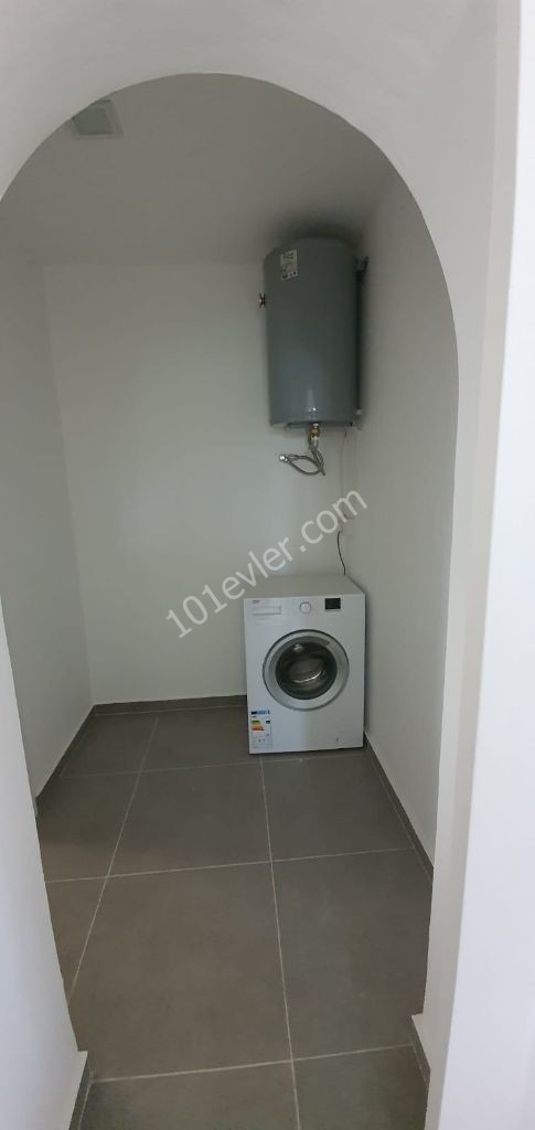 Flat To Rent in Karaoğlanoğlu, Kyrenia