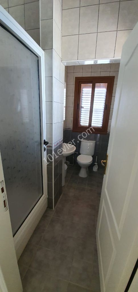 Flat To Rent in Karaoğlanoğlu, Kyrenia