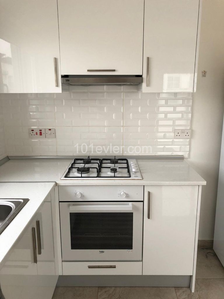 Göçmenköy’de Çok Geniş Balkonlu Kiralık  Full Eşyalı 2+1 Penthouse Daire