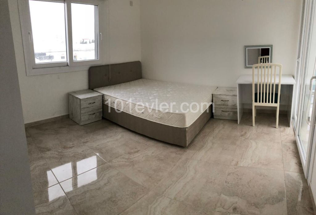 Göçmenköy’de Çok Geniş Balkonlu Kiralık  Full Eşyalı 2+1 Penthouse Daire