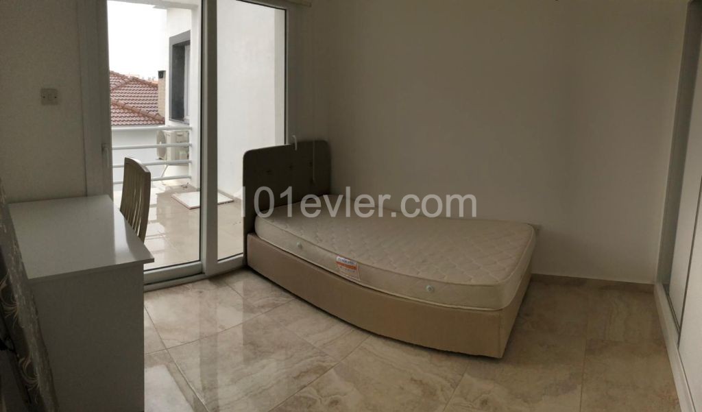 Penthouse To Rent in Göçmenköy, Nicosia