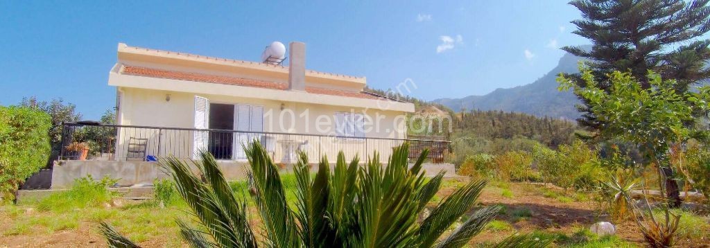 Detached House For Sale in Çatalköy, Kyrenia