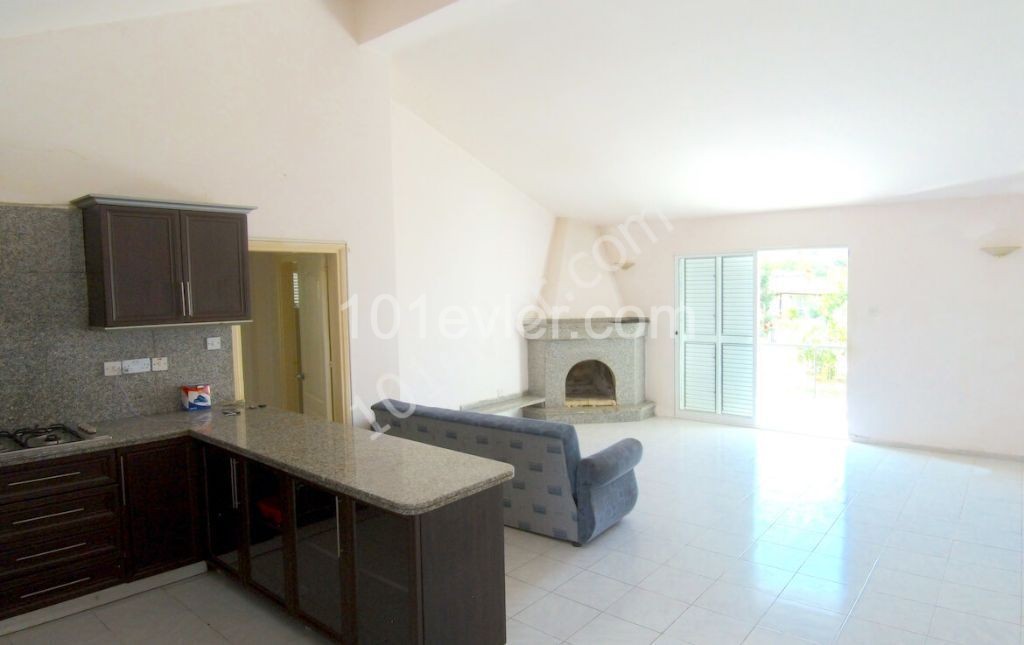 Detached House For Sale in Çatalköy, Kyrenia