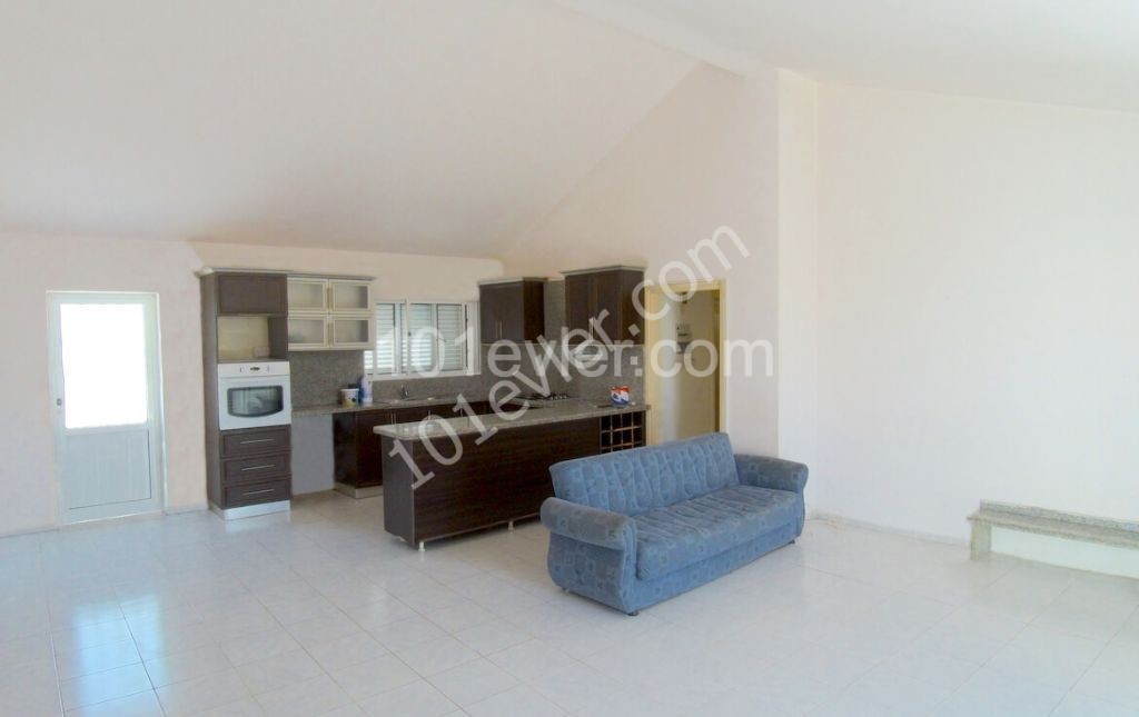 Detached House For Sale in Çatalköy, Kyrenia