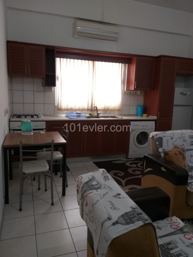 Küçükkaymaklı'da Full Eşyalı Kiralık 2+1 Daire