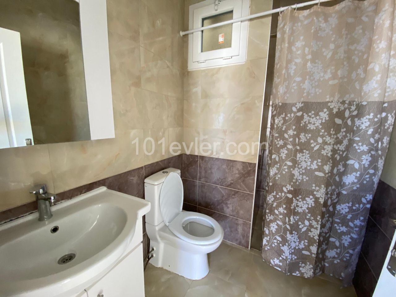 Flat To Rent in Küçük Kaymaklı, Nicosia