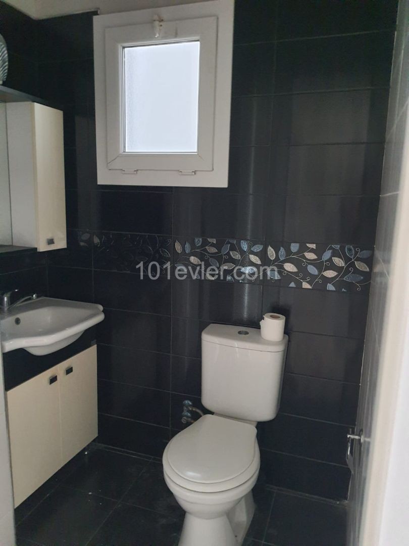 Flat To Rent in Ortaköy, Nicosia