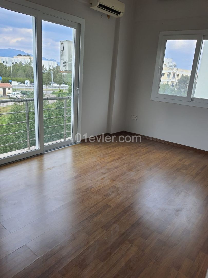 Flat To Rent in Ortaköy, Nicosia