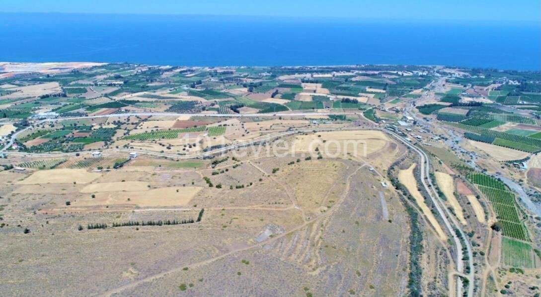 Grundstücke zum Verkauf in Lefke, Cengizköy mit herrlichem Meerblick ** 