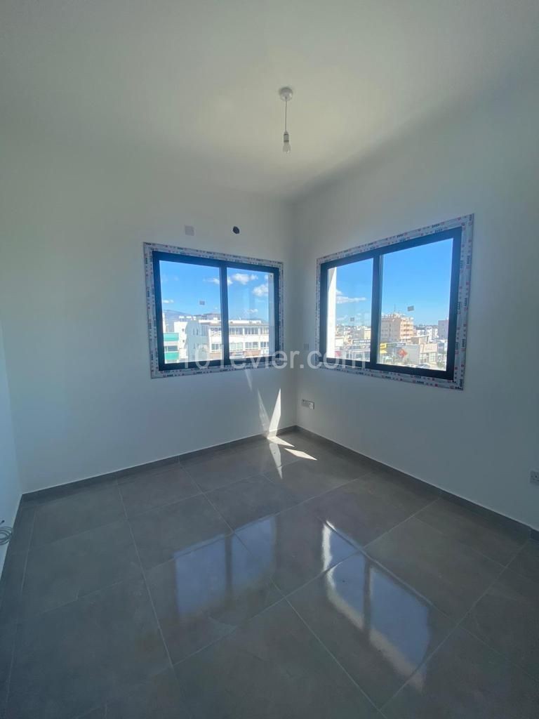 Yenikent te super Aussicht, 2 + 1 Penthouse-Wohnung ** 